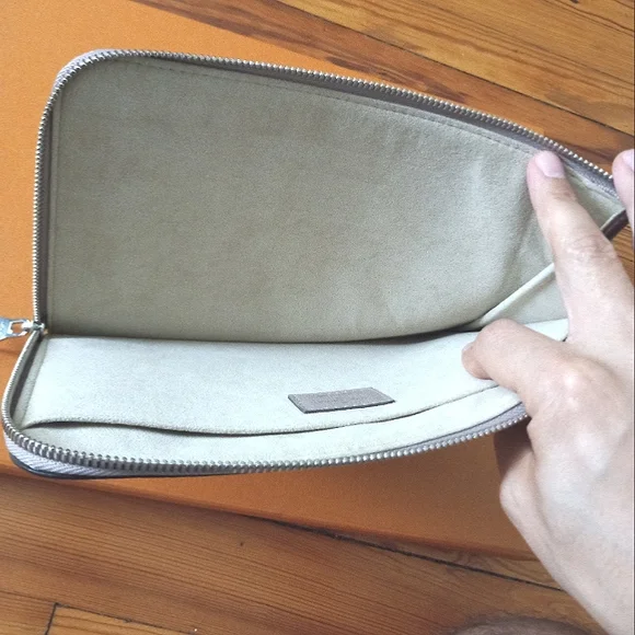 Louis Vuitton pochette - Picture 11 of 16